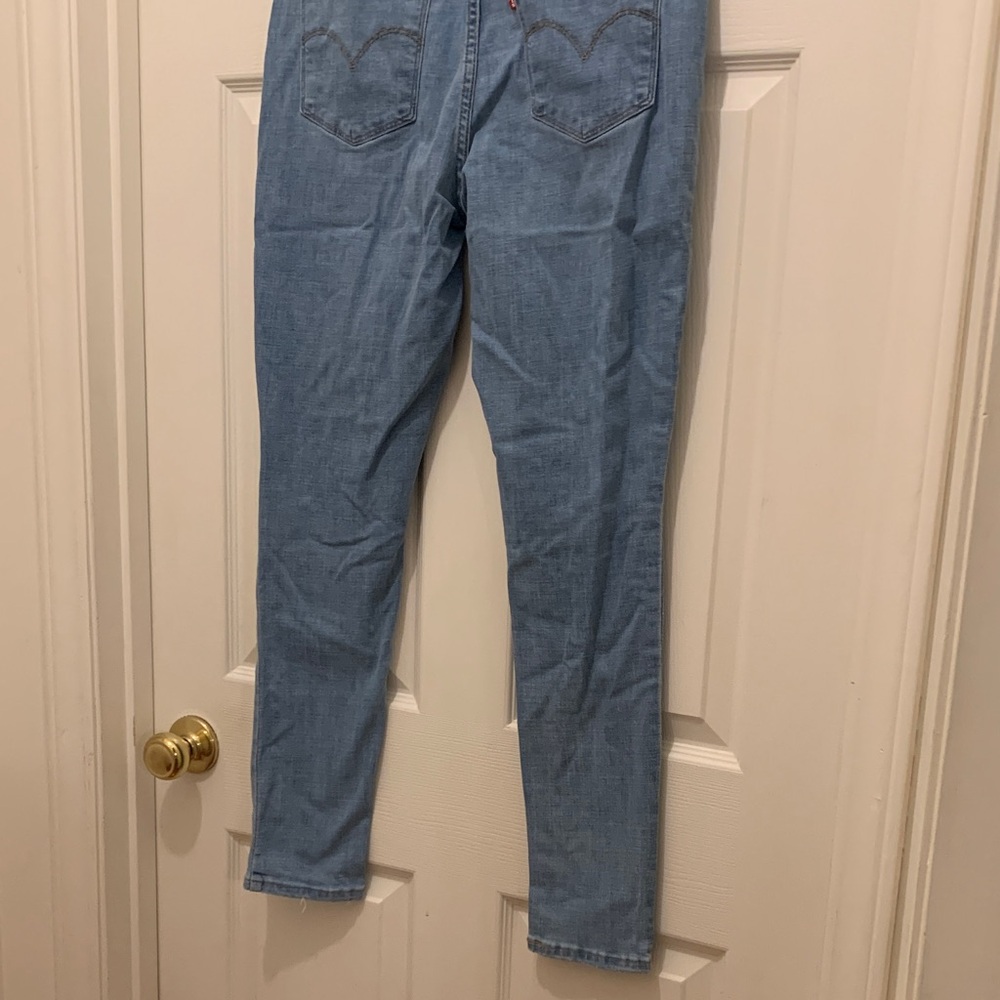 Levi's Sky Blue High Rise Ripped Jeans - Picture 7 of 8